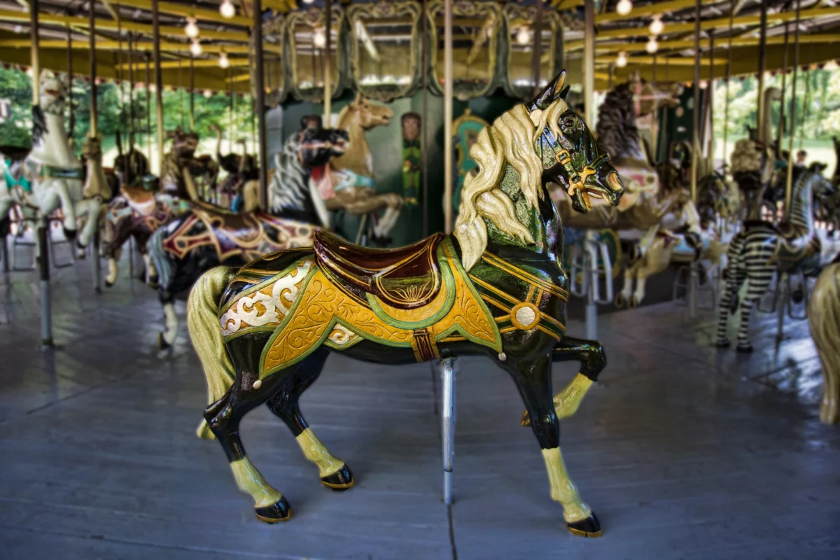 18CarrouselHorse(11x17)